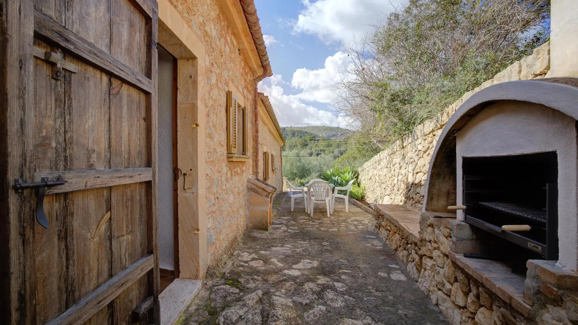 Sa Font By Rentallorca Son Macia  Country house Son Macia (Mallorca)
