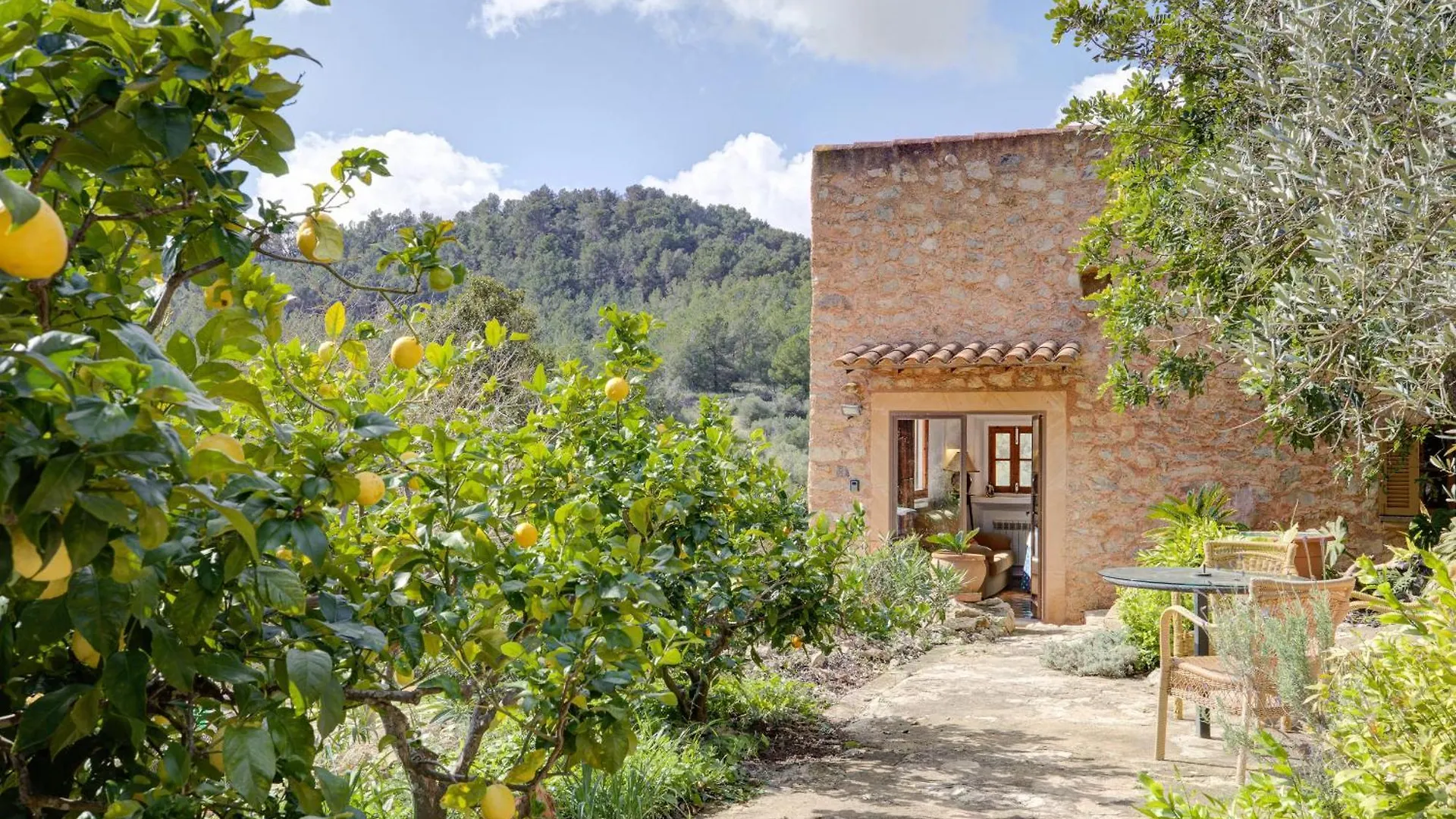 Sa Font By Rentallorca Son Macia  Country house Son Macia (Mallorca)